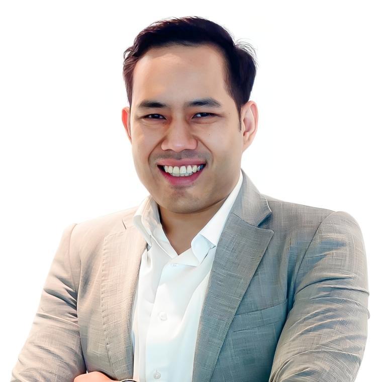 Photo of คุณประธาน ชูช่อแก้ว