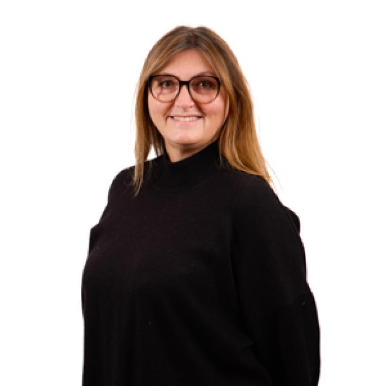 Photo of Karina Ehlern