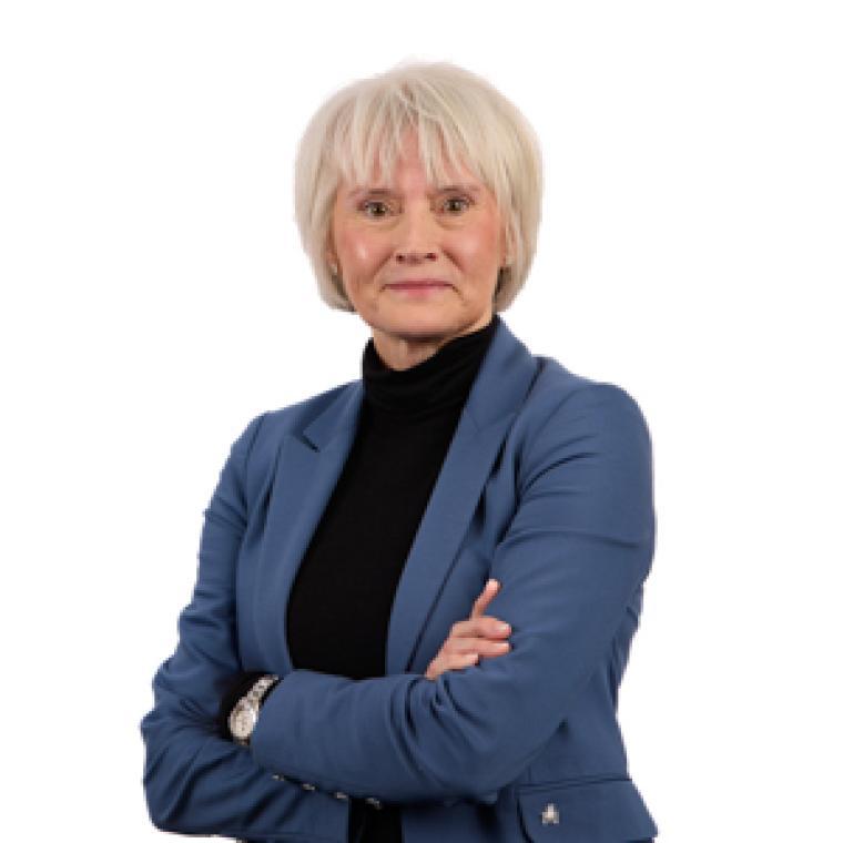 Photo of Linda Pedersen