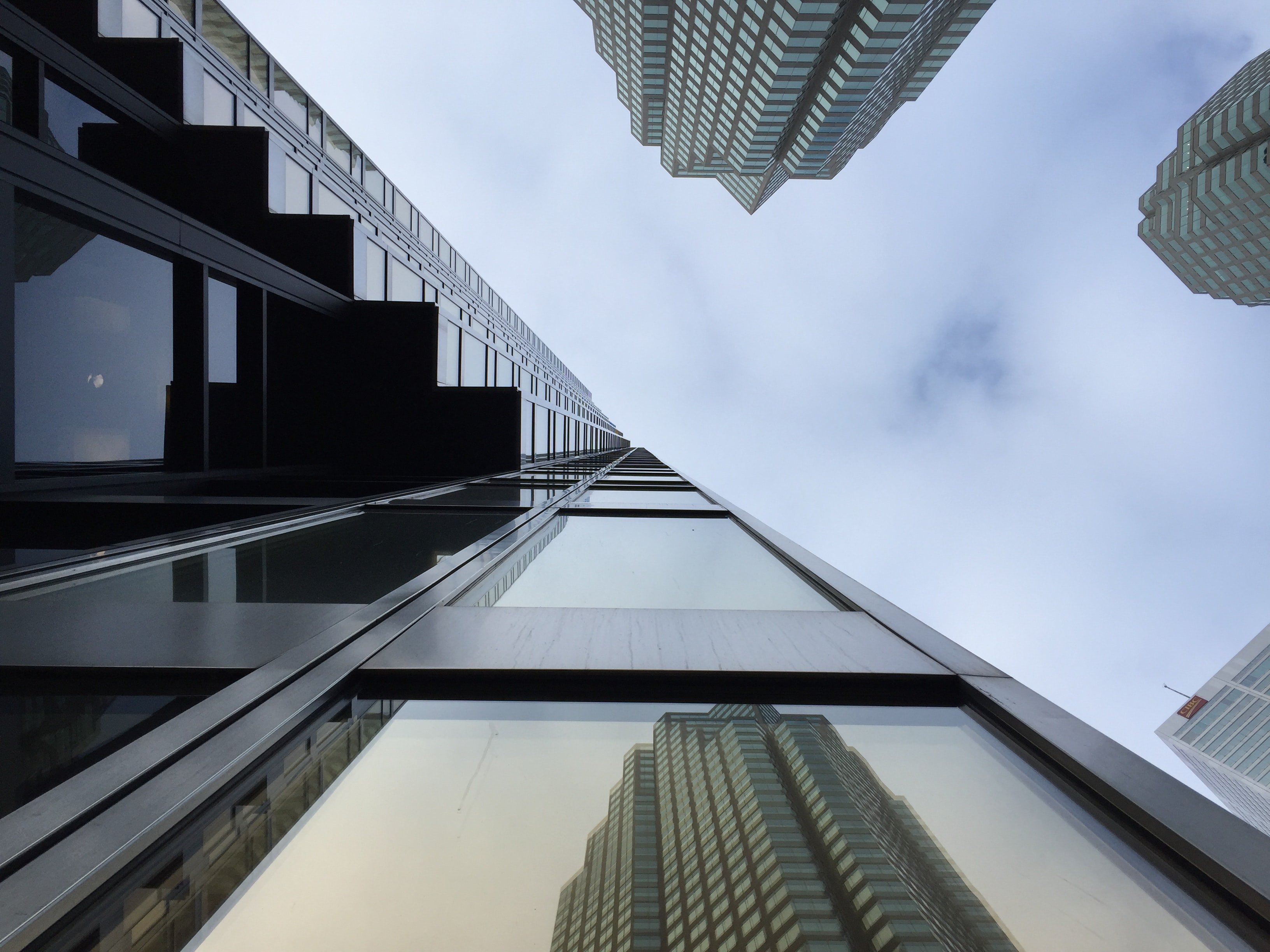 buildings vus du dessous