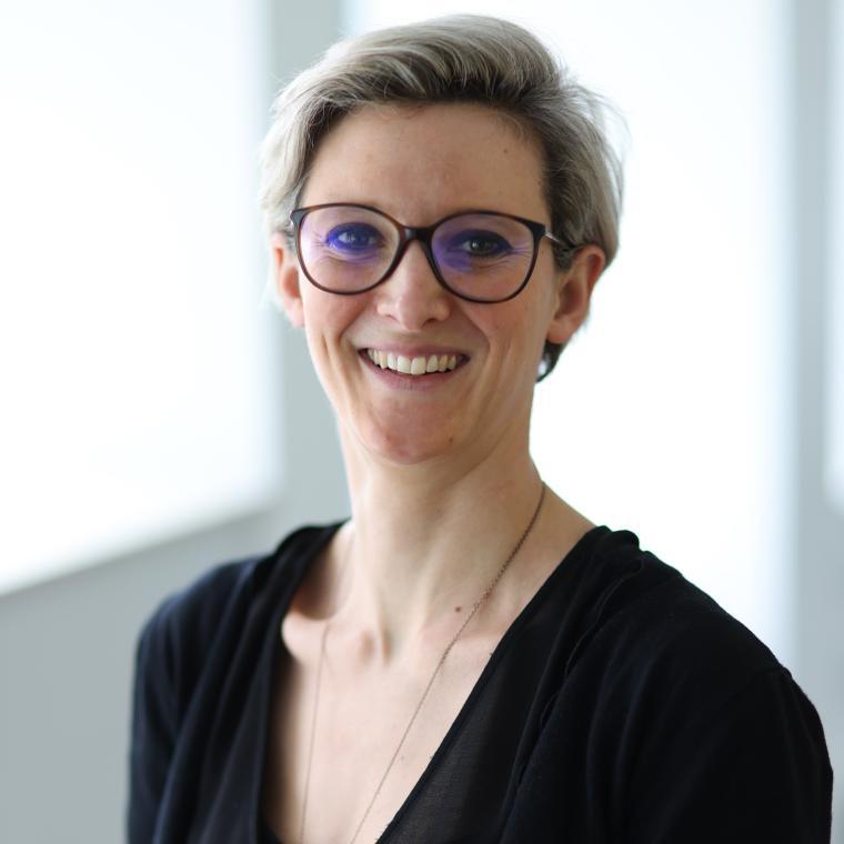 Photo of Julie Lannois