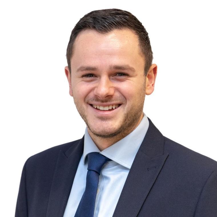 Photo of Matthew Roberts