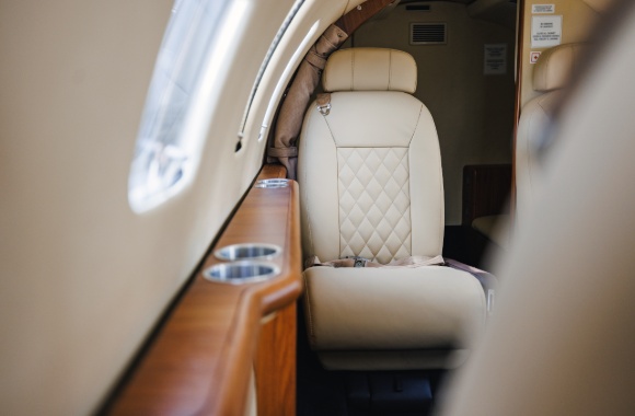 aviation-first-class